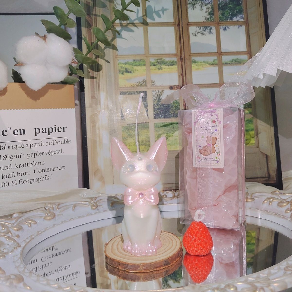 Free shipping - Whimsical Kitty Bow-Tie Scented Candle – Realistic Cat Silicone Wax & Unique Gift for Cat Lovers